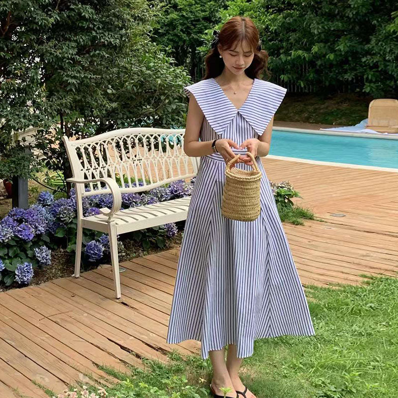 セーラーカラー ストライプ ワンピース ノースリーブ 爽やか 夏コーデ