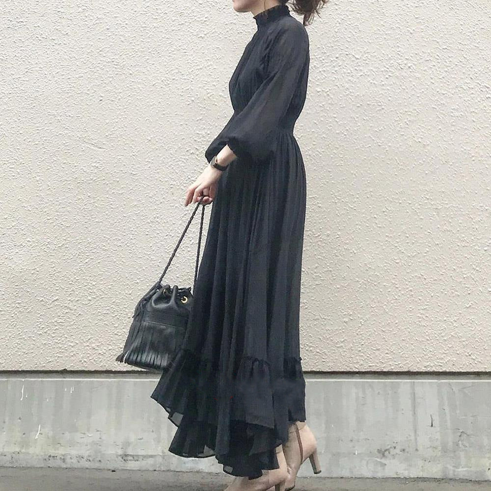 パフスリーブ長袖黒ワンピースデートワンピース