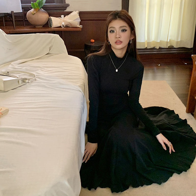 ハイネック長袖マーメイドワンピース ロング丈 タイト上品 大人女子 デートお出かけ黒ワンピース