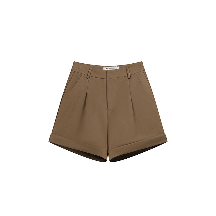 Vネックリボン付きボタンデザインブラウス＋高腰Aラインショートパンツセットアップ