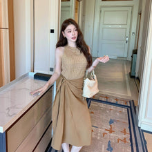画像をギャラリービューアに読み込む, フレンチスタイル セットアップ ニットタンクトップ + ロングスカート ベージュ 大人可愛い
