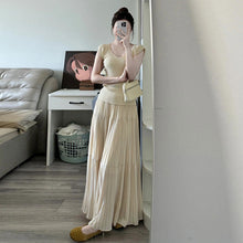 画像をギャラリービューアに読み込む, 韓国風 リブニット プリーツスカート セットアップ ワンピ風 ベージュ 大人可愛い
