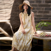 画像をギャラリービューアに読み込む, ベージュ 花柄 ノースリーブ ワンピース 夏 リネン風 体型カバー 着痩せ 大人可愛い ゆったりカジュアルワンピース
