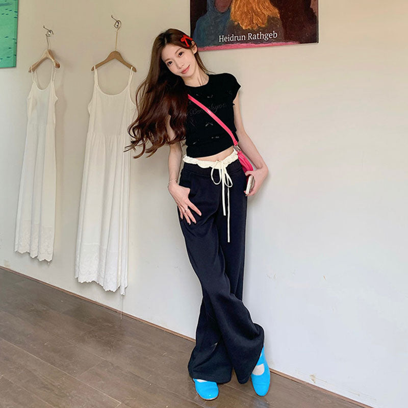 半袖Tシャツ リボン装飾 刺繍ロゴ タイトシルエット 着痩せ 韓国コーデ 大人ガーリー トップス