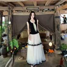 画像をギャラリービューアに読み込む, レースリボン付ノースリーブトップス＆黒パイピングシフォンスカートセットアップ大人エレガント
