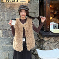 フェイクファーベストムートン風 ふわふわゆったり 重ね着 コーデ カジュアル