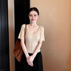 U ネック リブニット フレア裾 レディース 薄手 フィット ウエスト絞り 上品 オフィスコーデ 大人女子 トップス