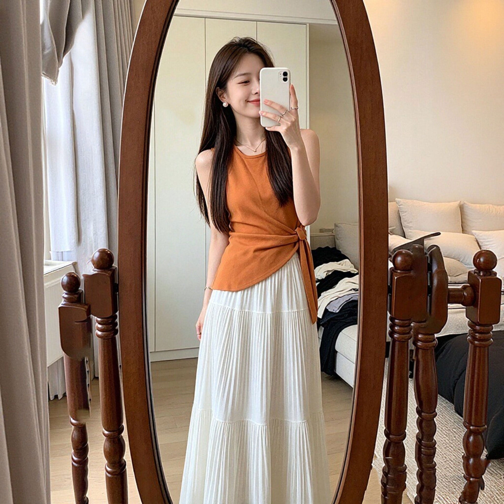 オレンジノースリーブトップス 白プリーツロングスカート セットアップ 韓国風 夏服 2 点セット