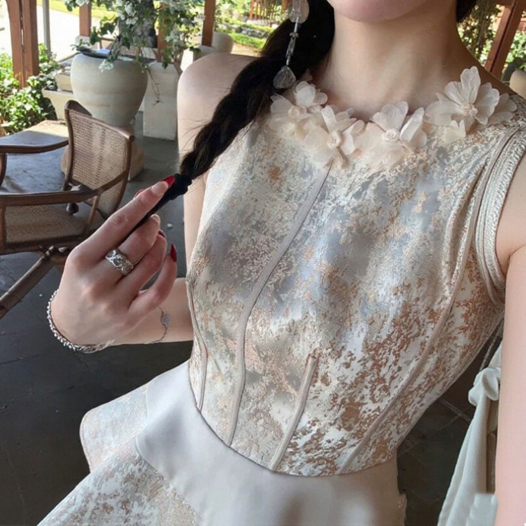 結婚式 お呼ばれ パーティードレス セットアップ レースペプラムトップス × サテンロングスカート 体型カバー エレガント ベージュ