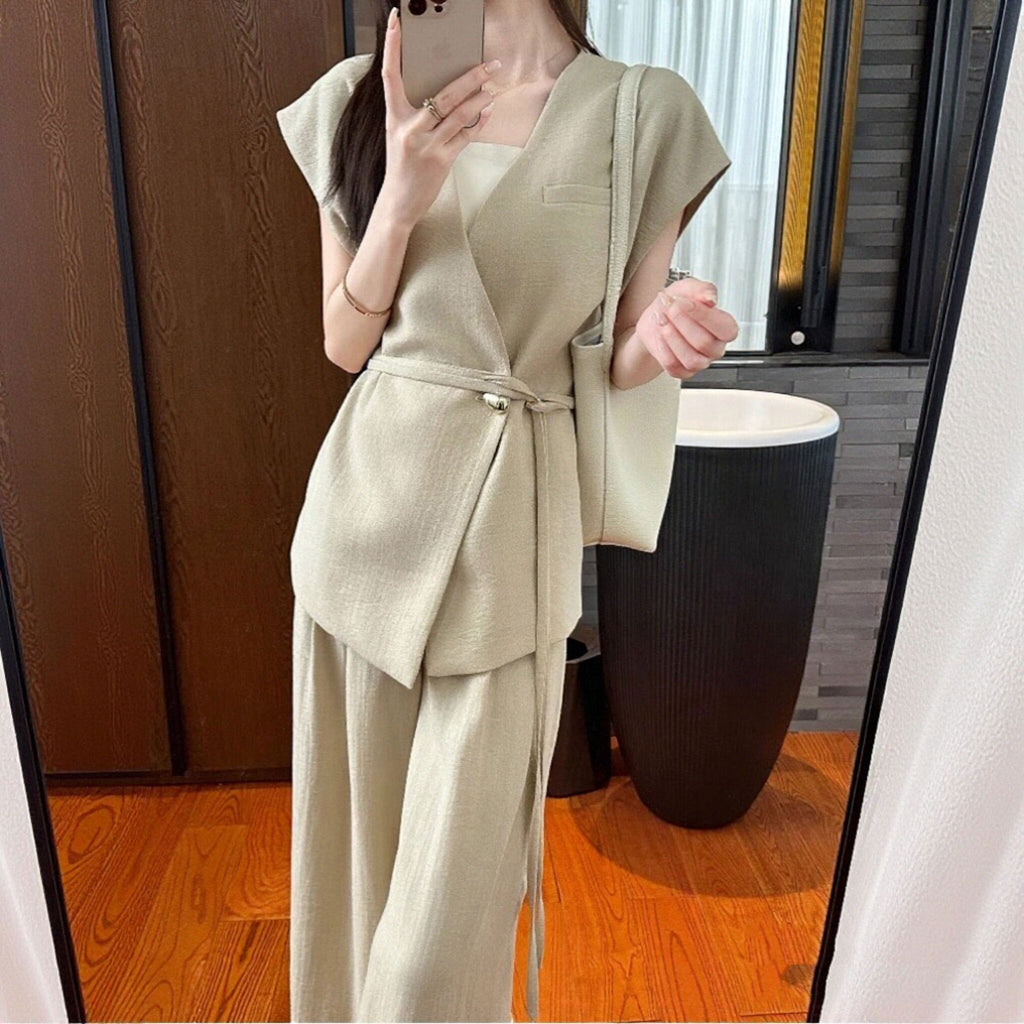 【セットアップ】ノーカラーベスト＋ワイドパンツ ベージュ レディース オフィス 上品 大人コーデ