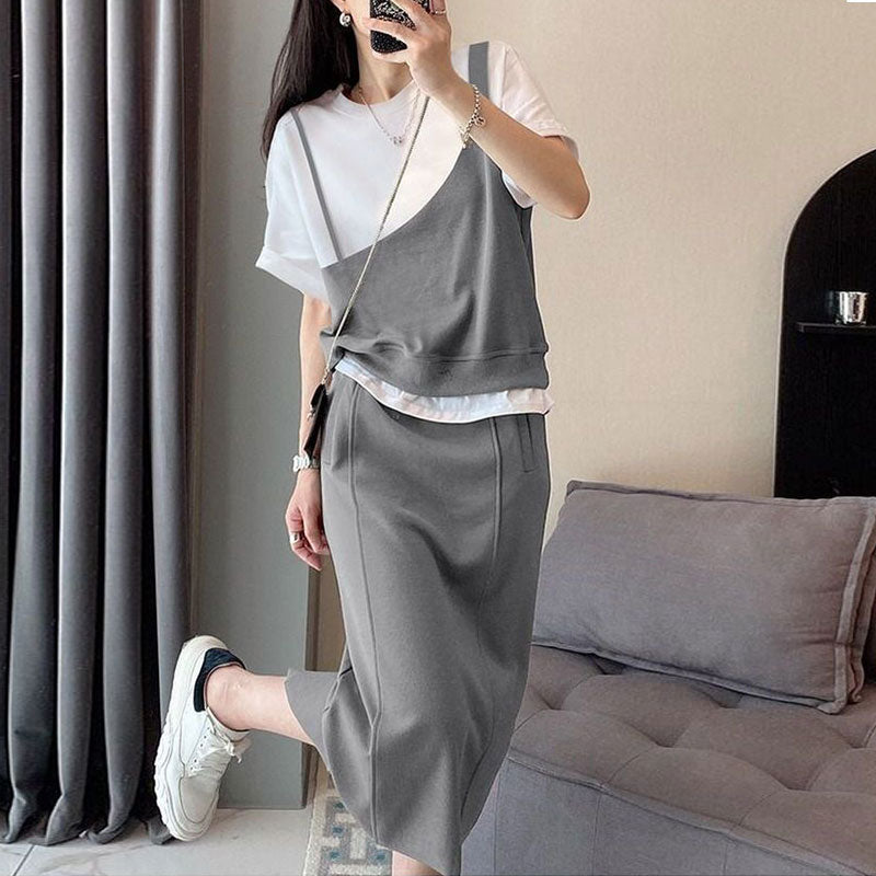 重ね風半袖Tシャツ＆Hラインスカートセットアップ