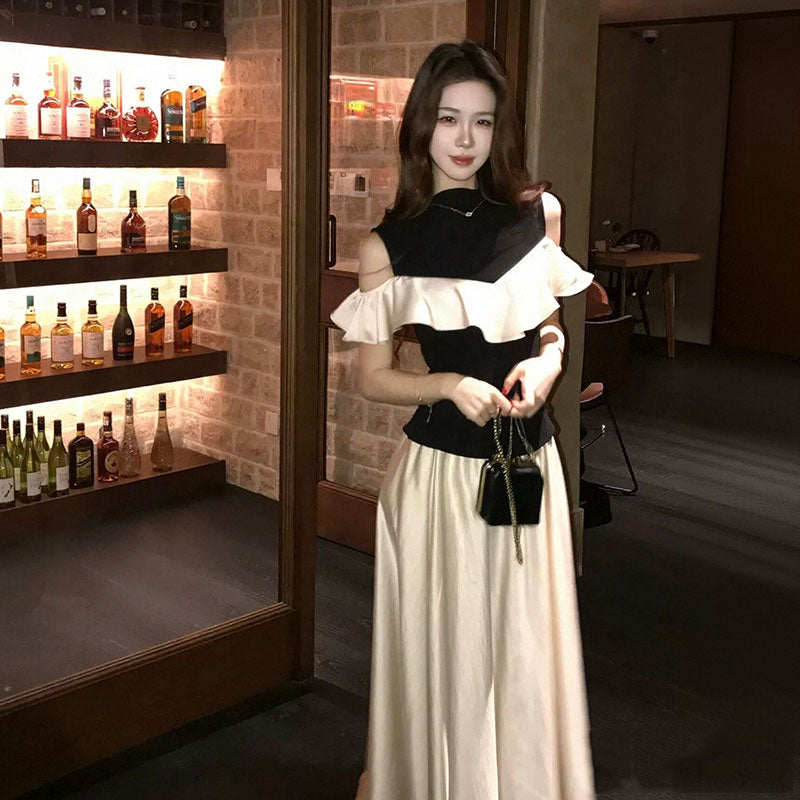 肩開きフリルトップス＋ロングスカート 2 点セットウエスト細見え上品デート・ディナー・お出かけコーデ
