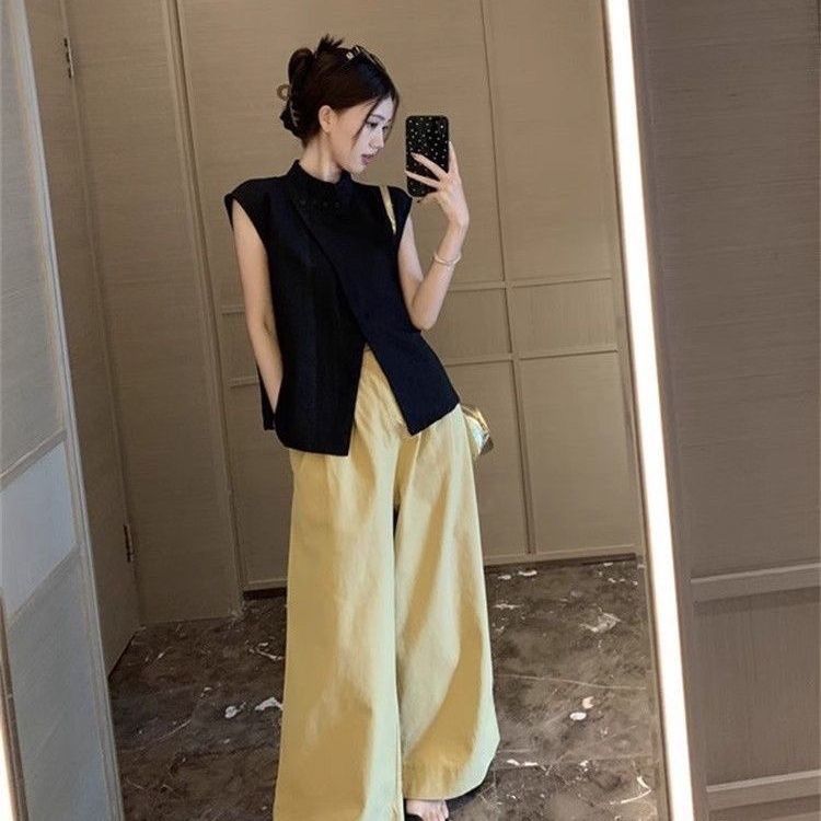 ノースリーブトップス＆ハイウエストカジュアルパンツセットアップ