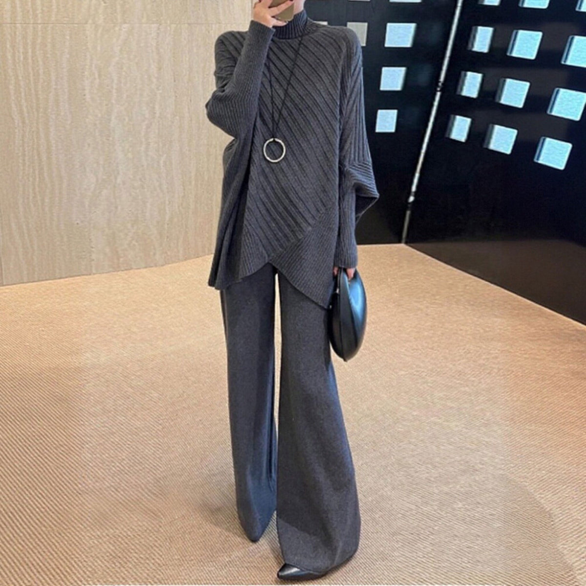 ハイネック斜めリブニットトップス＋ワイドパンツ2点セットアップゆったりシルエット 大人きれいめ ニットセット