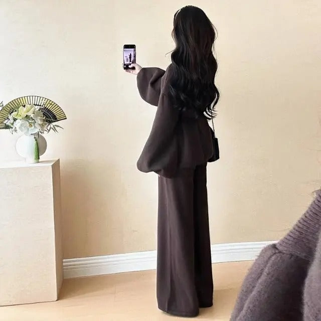 カシュクールデザインニットセーター＆カジュアルニットパンツセットアップ