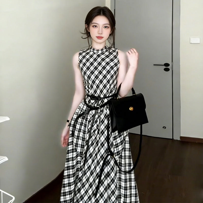 チェック柄 ノースリーブ ワンピース ロング 体型カバー 上品 エレガント 大人女子（ベルト付き）