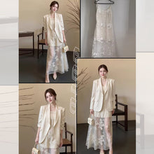 画像をギャラリービューアに読み込む, オフホワイト ブレザー + レース刺繍 シースルーキャミワンピース セットアップ エレガント オフィス・デート
