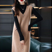 画像をギャラリービューアに読み込む, ニットベストワンピース偽ボタン付きスリットカジュアルワンピース着回しコーデしやすいワンピース
