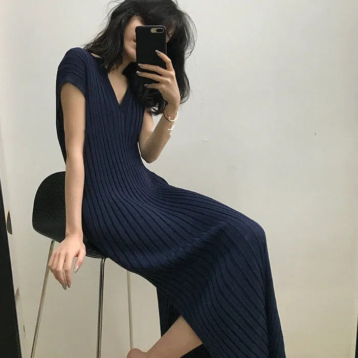 ストライプキーネックフレンチ袖薄ニットワンピース