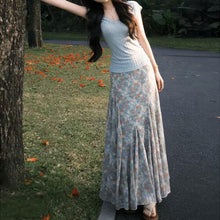 画像をギャラリービューアに読み込む, レーストリム ノースリーブトップス + 花柄マーメイドスカート セットアップ
