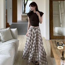 画像をギャラリービューアに読み込む, 後ろ開きデザイントップス＆チェック柄スカートセットアップ
