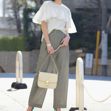 画像をギャラリービューアに読み込む, フリル裾無地Tシャツトップス
