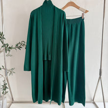 画像をギャラリービューアに読み込む, ニットベスト＆カーディガン＆カジュアルパンツ3点セットアップ
