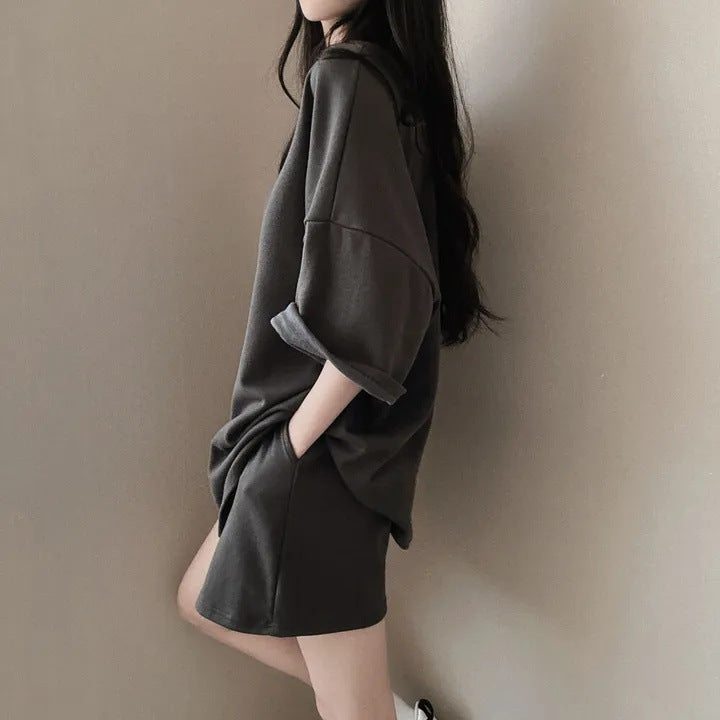 シンプルコーデTシャツ＆ショートパンツセットアップ