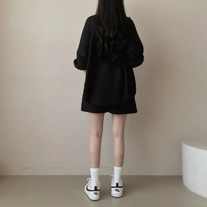 シンプルコーデTシャツ＆ショートパンツセットアップ