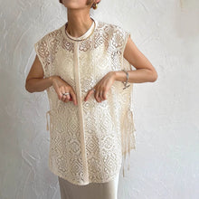 画像をギャラリービューアに読み込む, レース透かし彫りノースリーブベストトップス
