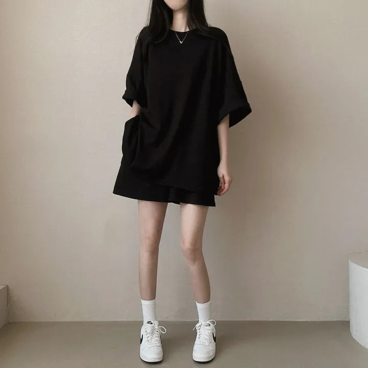 シンプルコーデTシャツ＆ショートパンツセットアップ