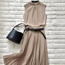 画像をギャラリービューアに読み込む, ノースリーブブラウス＆プリーツスカートセットアップ
