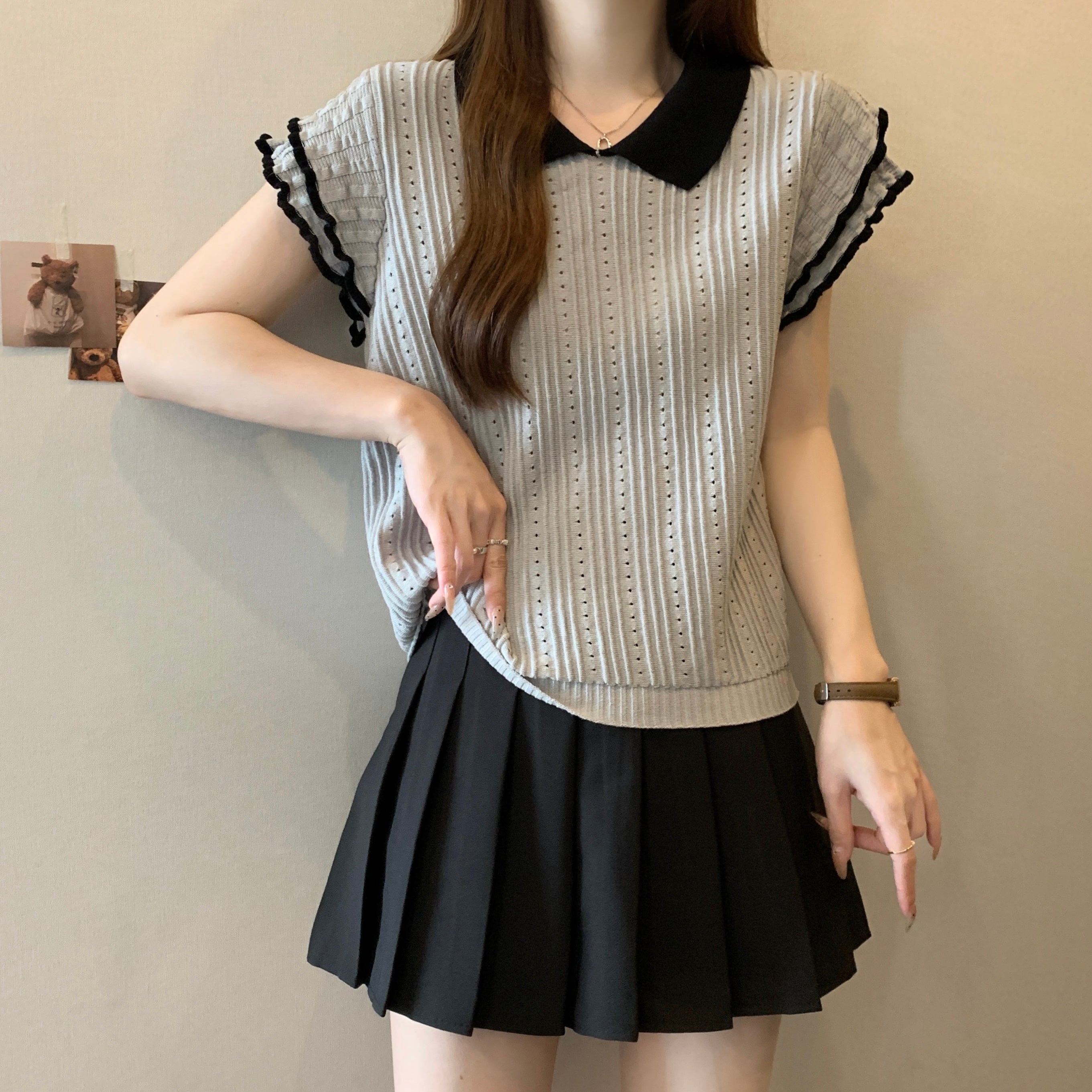 フレア裾薄ニットトップス大人かわいいトップス