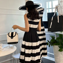 画像をギャラリービューアに読み込む, ボーダー柄ノースリーブワンピースデートワンピース
