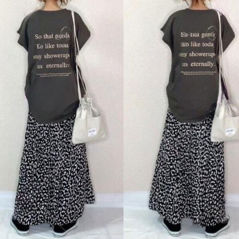 アルファペットプリントTシャツ＆花柄スカートセットアップ