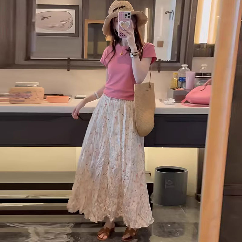 ピンク T シャツ 花柄ロングスカート セットアップ 夏 体型カバー 韓国風 大人可愛い ワンマイルコーデ