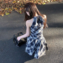 画像をギャラリービューアに読み込む, チェック柄ホルターネックドレスデートワンピース
