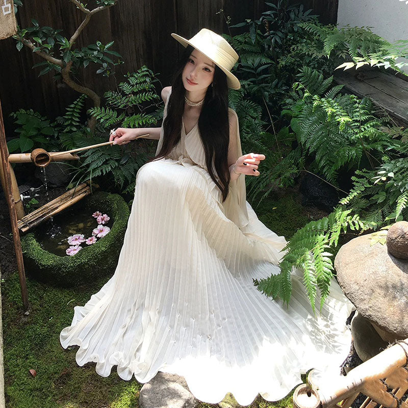 プリーツ ノースリーブデートワンピース重ね風体型カバー 大人可愛い 韓国風 きれいめ