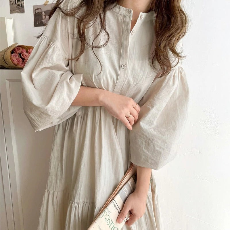 無地カジュアルワンピース