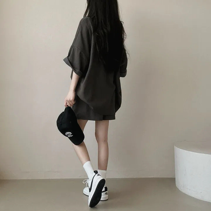 シンプルコーデTシャツ＆ショートパンツセットアップ