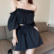 画像をギャラリービューアに読み込む, ボートネックパフスリーブトップス＆ショートパンツセットアップ
