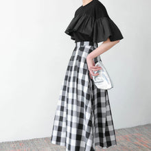 画像をギャラリービューアに読み込む, フリル裾無地Tシャツトップス
