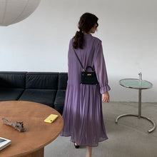 画像をギャラリービューアに読み込む, プリーツフレア裾カジュアルワンピース
