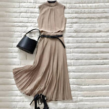 画像をギャラリービューアに読み込む, ノースリーブブラウス＆プリーツスカートセットアップ
