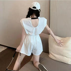 アルファペットプリントバック開き半袖Tシャツ＆ハイウエストショートパンツセットアップ