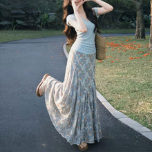 画像をギャラリービューアに読み込む, レーストリム ノースリーブトップス + 花柄マーメイドスカート セットアップ

