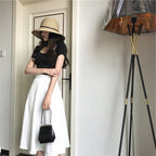 無地半袖Ｔシャツ＆Aラインスカートシンプルセットアップデートコーデ