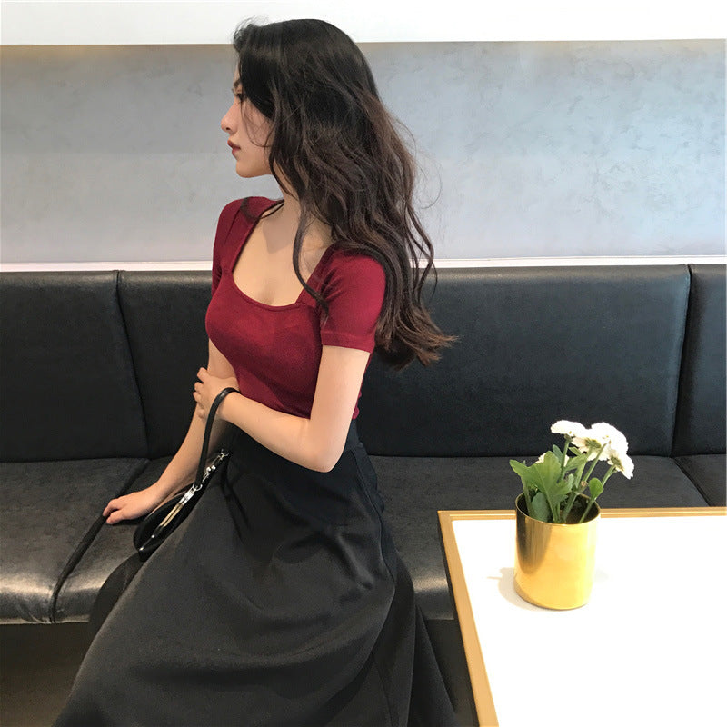 無地半袖Ｔシャツ＆Aラインスカートシンプルセットアップデートコーデ