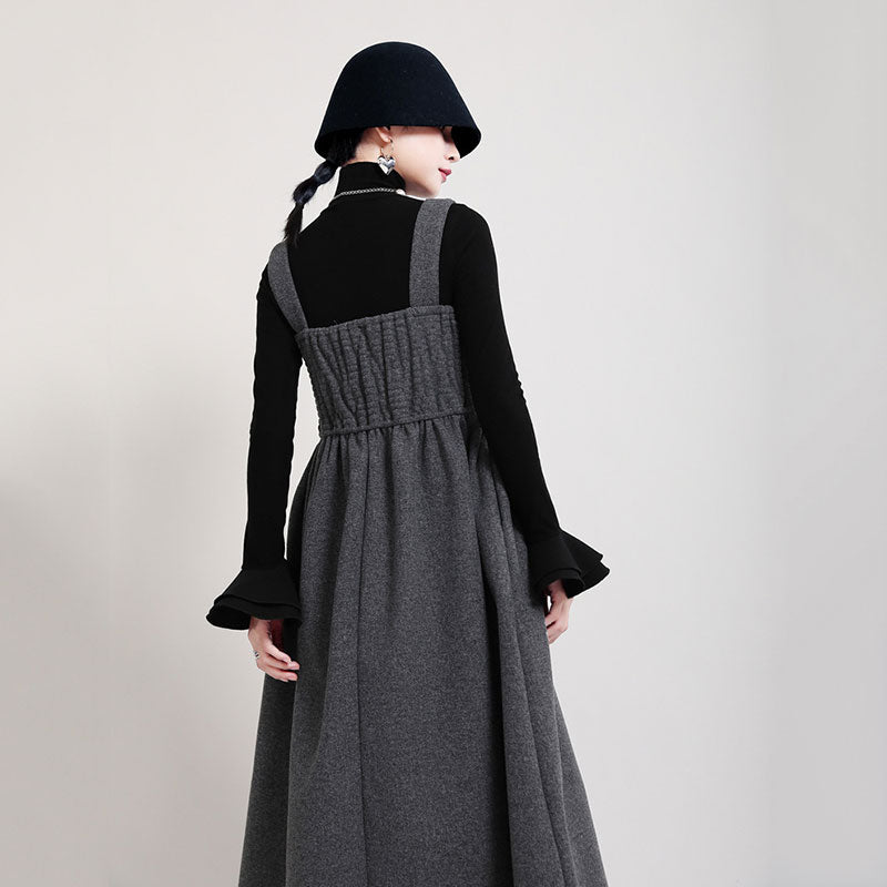 2カラー選択ギャザーデザインサスペンダーワンピースコーデしやすい