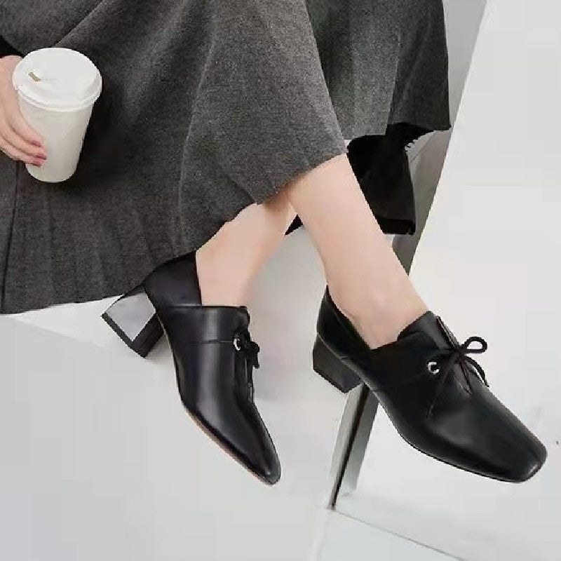 コーデしやすいファッション女性通勤無地PUレザーパンプスリゾートシューズ